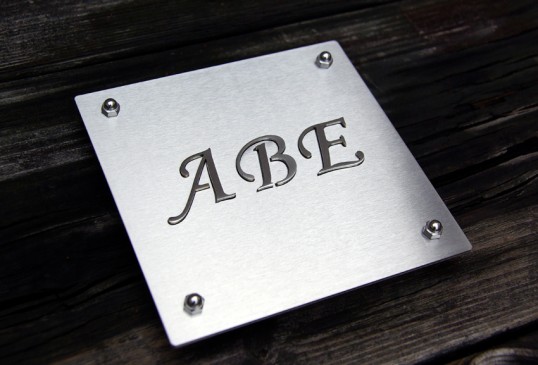 ステンレス切り文字