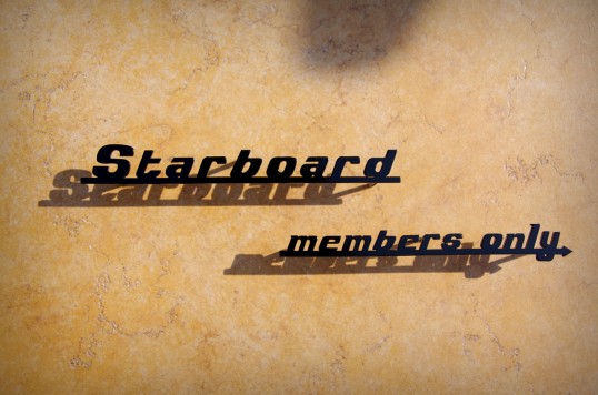 ステンレス切り文字