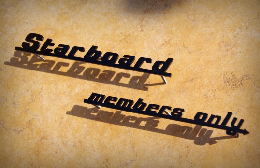 ステンレス切り文字