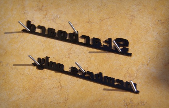 ステンレス切り文字