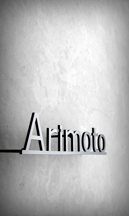 ステンレス切り文字表札