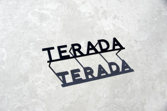 ステンレス切り文字表札