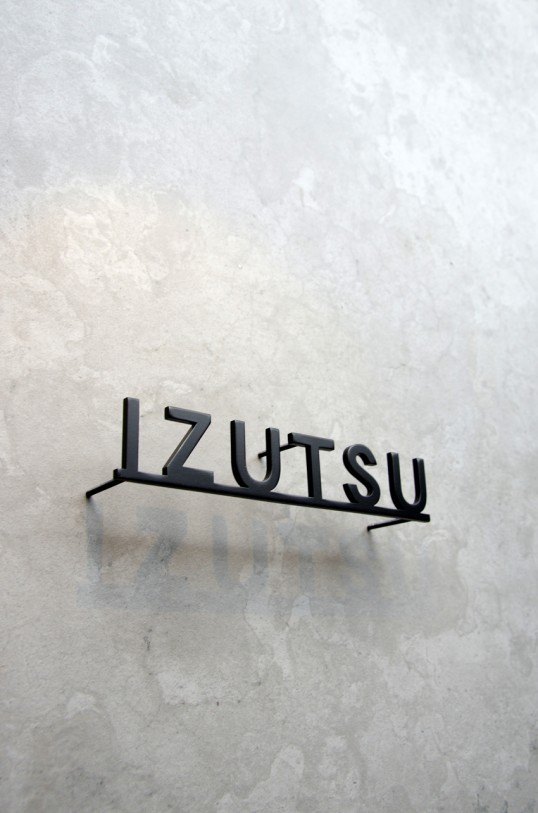 ステンレス切り文字表札