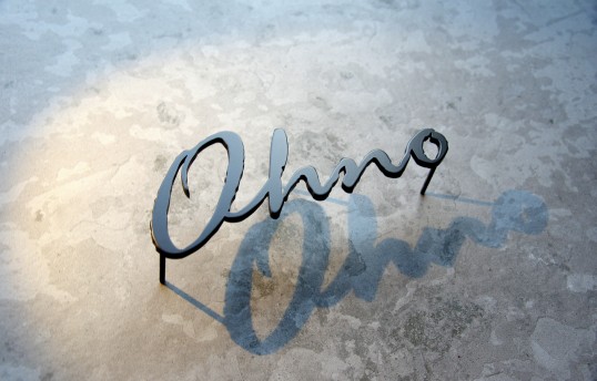 ステンレス切り文字表札