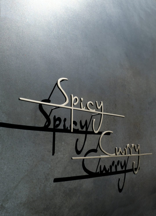 ステンレス切り文字サイン