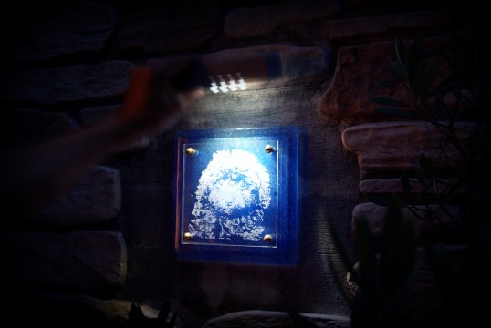 ソーラーサイン灯