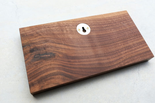 ウォールナット看板