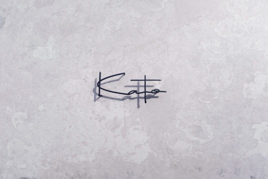 ステンレス切り文字表札