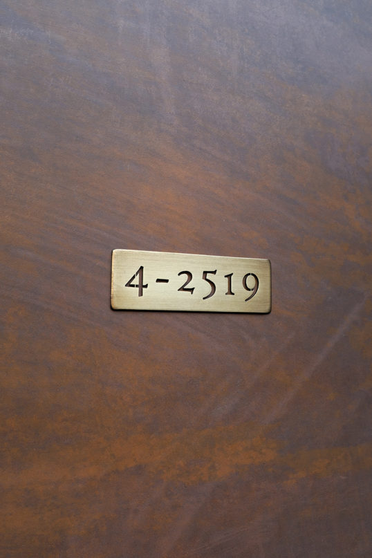 真鍮番地プレート