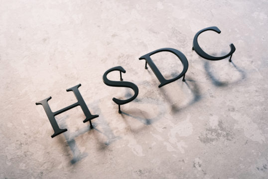 ステンレス切り文字看板