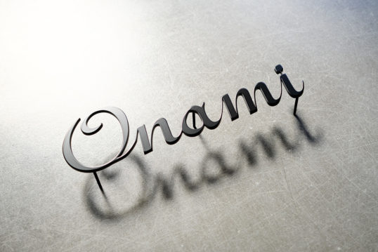 ステンレス切り文字表札