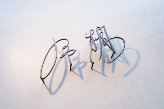 ステンレス切り文字表札