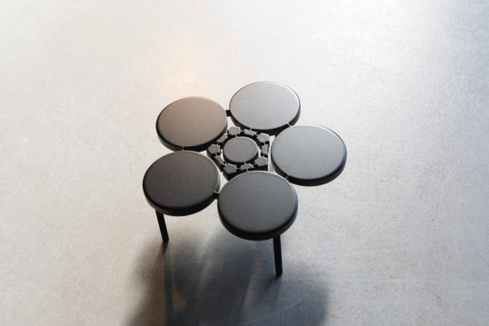 家紋デザインの表札