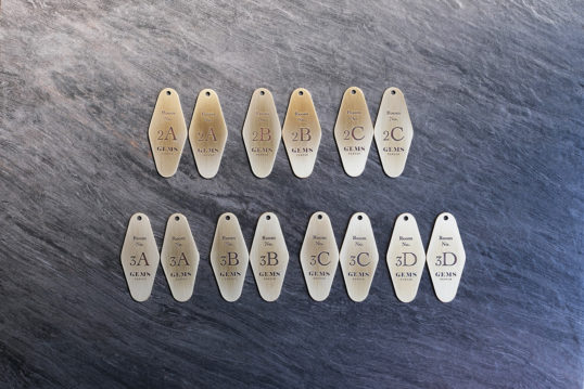 いぶし真鍮キーホルダー