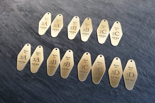 いぶし真鍮キーホルダー