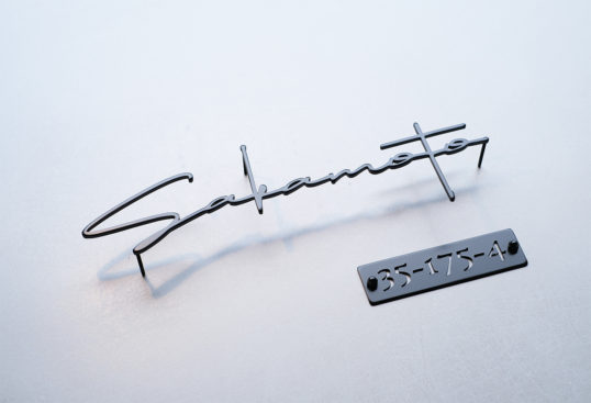 ステンレス切り文字表札